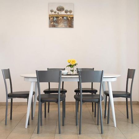 Apartments Otia Seaview Порат Екстериор снимка
