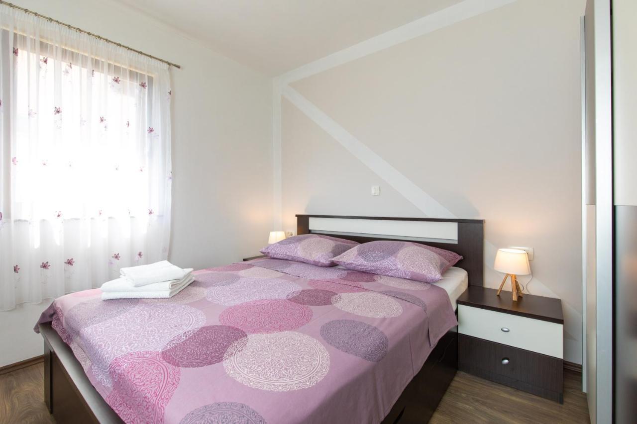 Apartments Otia Seaview Порат Екстериор снимка